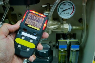 Medicion con detector de gas